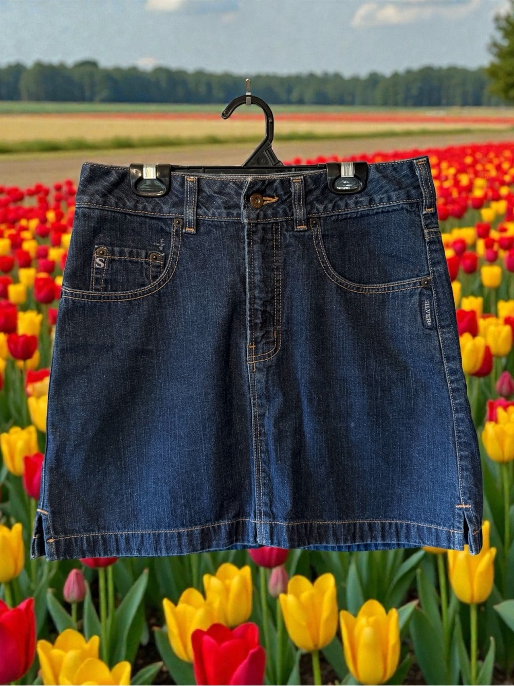 Silver Jeans Medium Wash Denim Mini Skirt